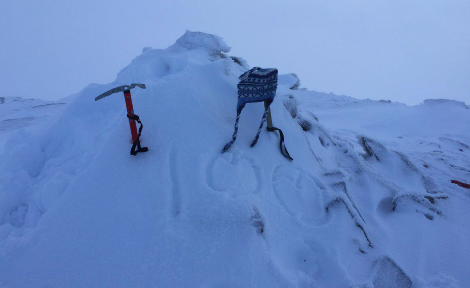 Jo Cox’s hat on Munro mountain summit, 2016 Courtesy of Jo Cox’s family When Jo and Brendan met they decided to climb all 282 Munros together. Munros are Scottish mountains over 3,000 ft. The plan was to finish on Jo’s 70th birthday. Before Jo died they had climbed 98 together. Since then Brendan, Cuillin and Lejla have climbed them in her stead, carrying her hat to every summit. This was the 100th Munro in full winter conditions. The family are currently up to 148.